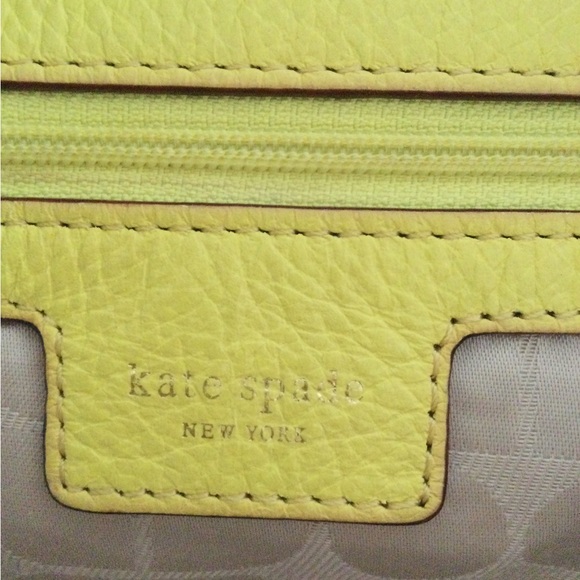 Kate Spade Yellow Pebble Leather Hobo Shoulder Zipper Handbag tassel Zipper - Picture 5 of 15